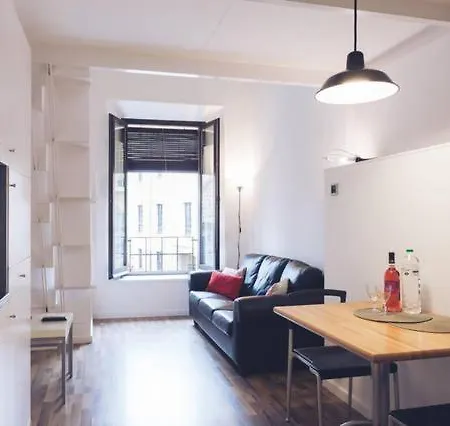 Apartament Little Loft In The Old Quarter *